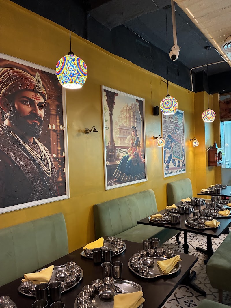 Manbhavan Premium Thali - Manbhavan Premium Thali Ambience Island, DLF Phase 3, Sector 24, Gurugram, Haryana 122010, India