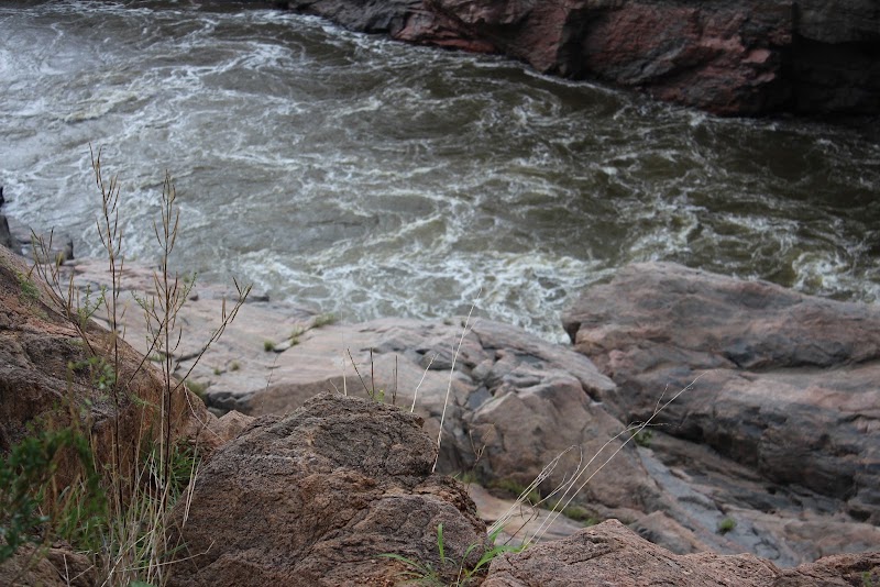 Madheswara Betta - Hogenakkal Falls Road - Madheswara Betta - Hogenakkal Falls Road, Madheswara Betta - Hogenakkal Falls Rd, Karnataka 571490, India