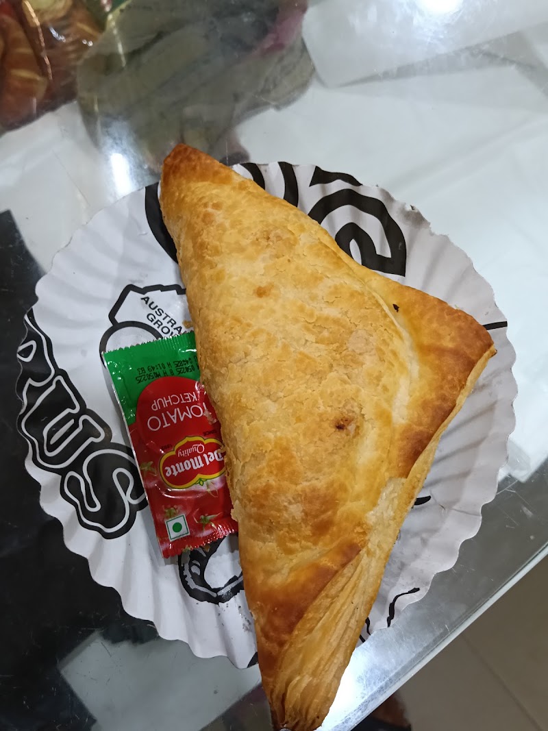 Tha cake house - Tha cake house, RVC3+3V6 tha cake hause, fatak satsangbihar, Belpahar, Odisha 768217, India