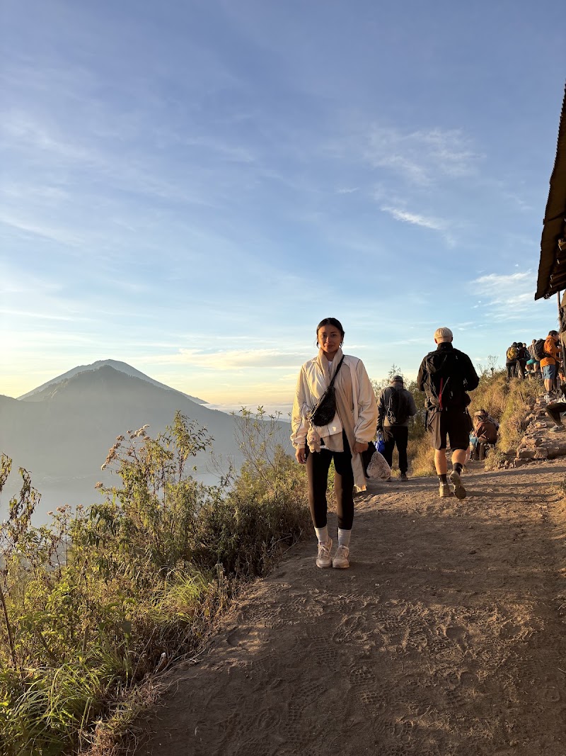 Mount Batur Jeep Sunrise Tour - Mount Batur Jeep Sunrise Tour, Jl. Monkey Forest, Ubud, Kecamatan Ubud, Kabupaten Gianyar, Bali 80561, Indonesia