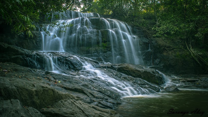 Dunumala Ella Waterfall - Dunumala Ella Waterfall, 46X2+3R7, Galapitamada, Sri Lanka