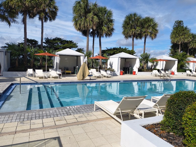 Residence Inn by Marriott Miami Beach Surfside - Residence Inn by Marriott Miami Beach Surfside 9200 Collins Ave, Surfside, FL 33154, USA