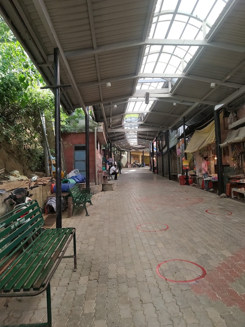 Jawala Ji Bus Stand - Jawala Ji Bus Stand, Jawalamukhi, Himachal Pradesh 176031, India