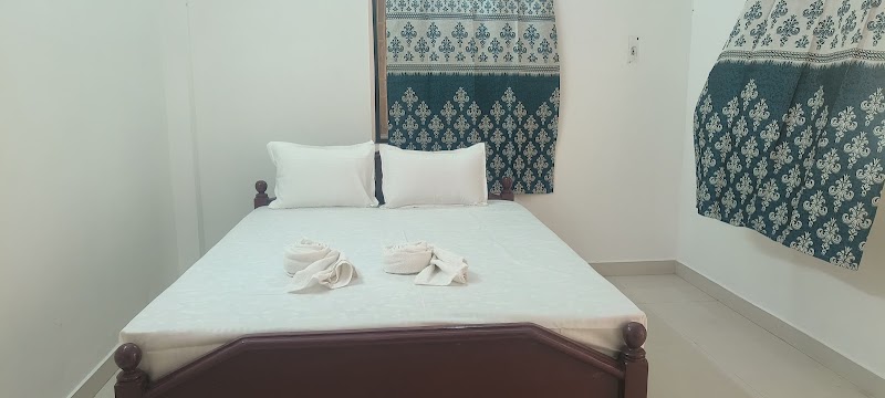 Rock Beach Retreat - Rock Beach Retreat WRGJ+GMH, St Antoine St, White Town, Puducherry, 605001, India