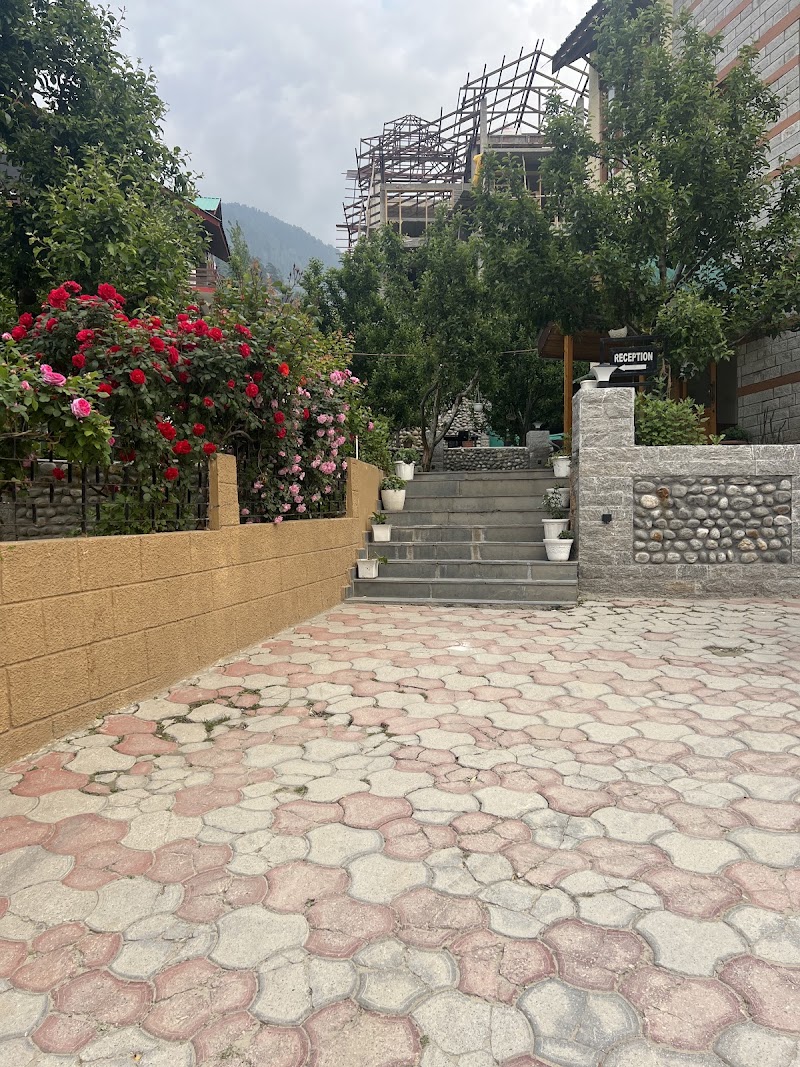 CozyNook Manali - CozyNook Manali, Humta Road, near Club Mahindra, Prini, Manali, Himachal Pradesh 175131, India