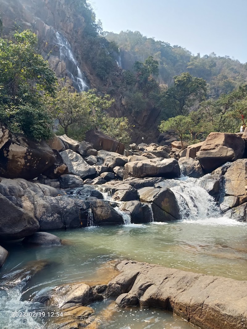 Lodh Waterfalls - Lodh Waterfalls Lodh fall Mahuadhar, F2J9+9Q9, Kukud, Jharkhand 822119, India
