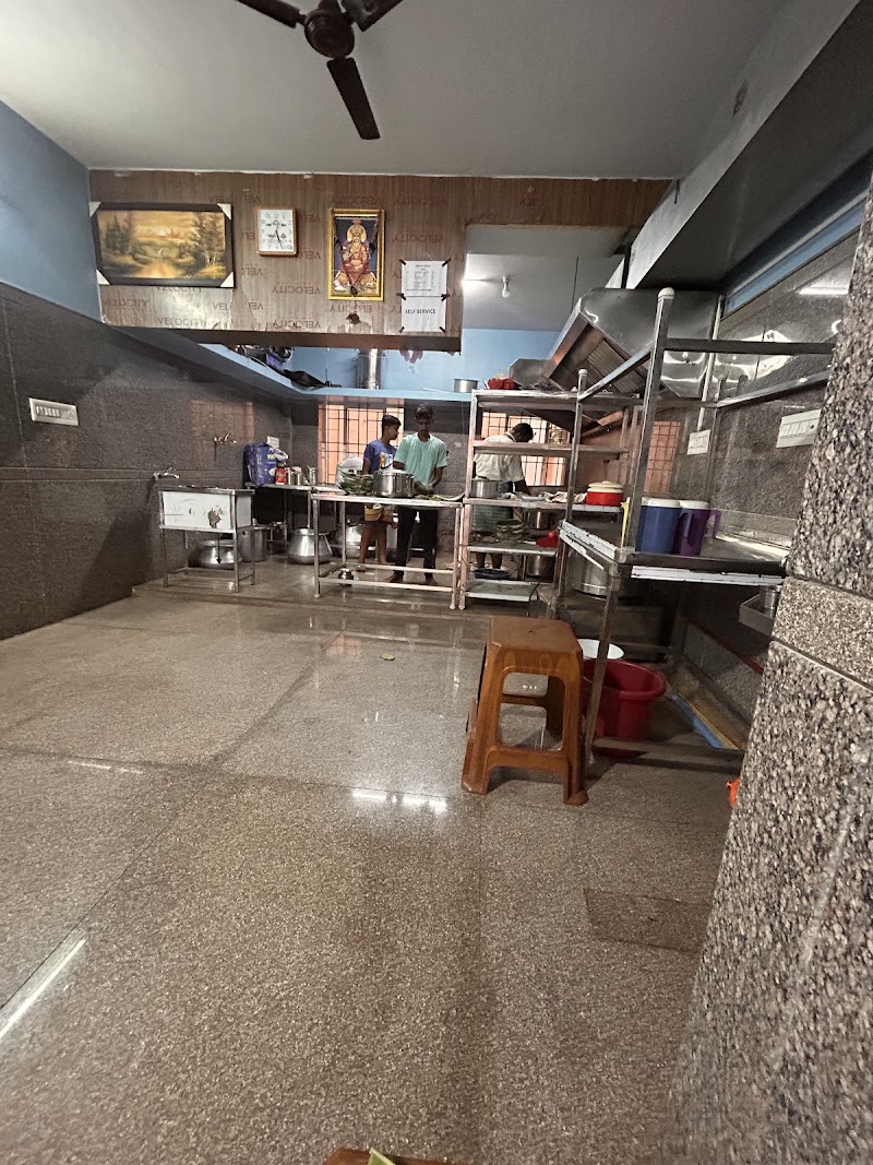 Siddanna Tiffans - Siddanna Tiffans Devanga Sangha Hostel, 84, 8th Cross Rd, Ashwath Nagar, Sampangi Rama Nagara, Sampangi Rama Nagar, Bengaluru, Karnataka 560027, India