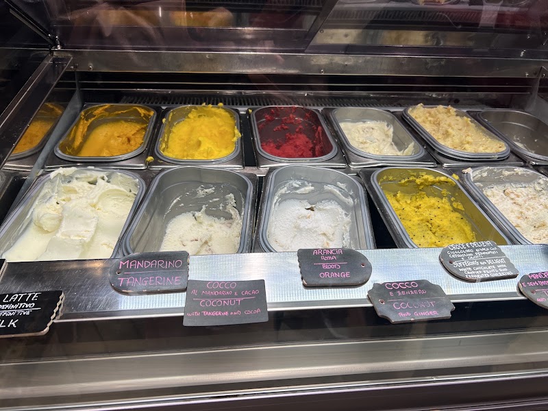Otaleg - Ice-cream - Otaleg - Ice-cream, Via di S. Cosimato, 14a, 00153 Roma RM, Italy