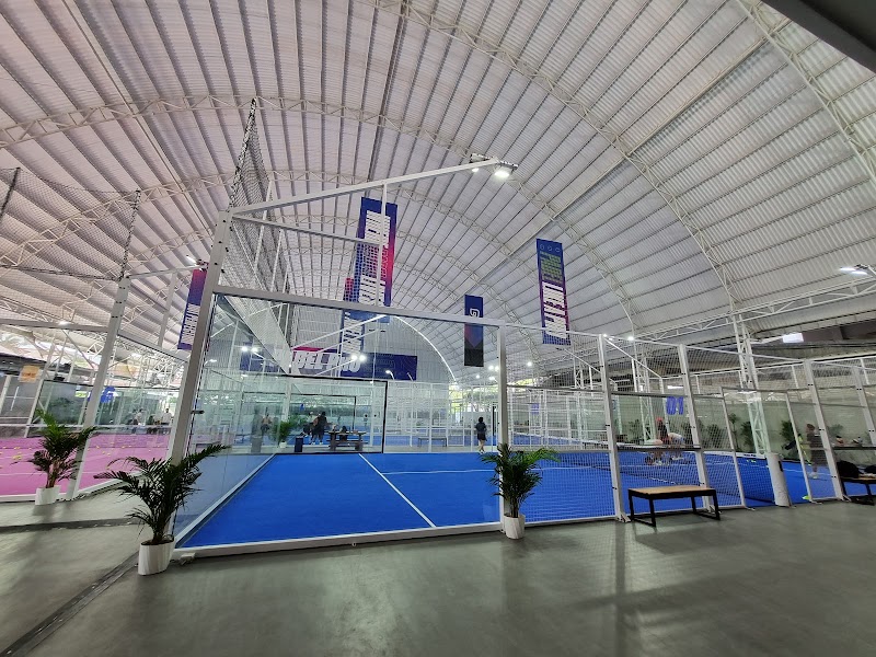 Padel Pro Kemang - Padel Pro Kemang Jl. Kemang II No.35, RT.13/RW.1, Bangka, Mpg. Prapatan, Kota Jakarta Selatan, Daerah Khusus Ibukota Jakarta 12730, Indonesia