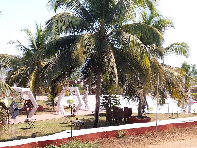 Crystal Rocks - Crystal Rocks, Rd.Borim, Loutolim, Rasaain, Goa 403718, India