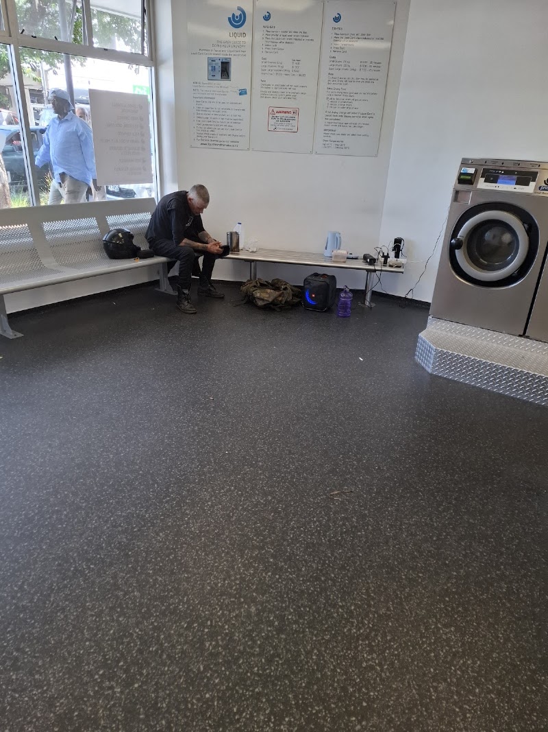 Liquid Laundromat Kilbirnie - Liquid Laundromat Kilbirnie 66 Bay Road, Kilbirnie, Wellington 6022, New Zealand