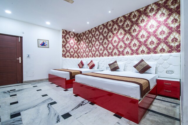 Hotel Orchid Garden - Hotel Orchid Garden Plot No. 51, 1, Desh Bandhu Gupta Rd, Block 51, P&T Quarters, Karol Bagh, Delhi, 110005, India