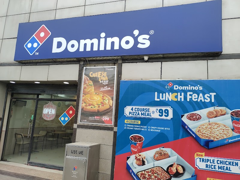 Domino's Pizza | Sector 53, Gurugram - Domino's Pizza | Sector 53, Gurugram, G-4, Central Plz Rd, Parsvnath Exotica, G-5, Sector 53, Gurugram, Haryana 122011, India