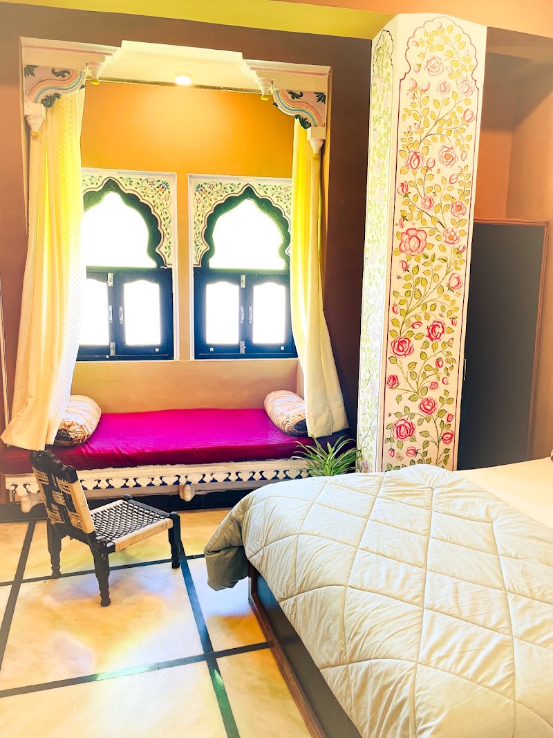 Mild Life Hostel Udaipur - Mild Life Hostel Udaipur, Bhinder ki Haweli, 138, Nag Marg, Outside Chandpole, Ambamata, Udaipur, Rajasthan 313004, India