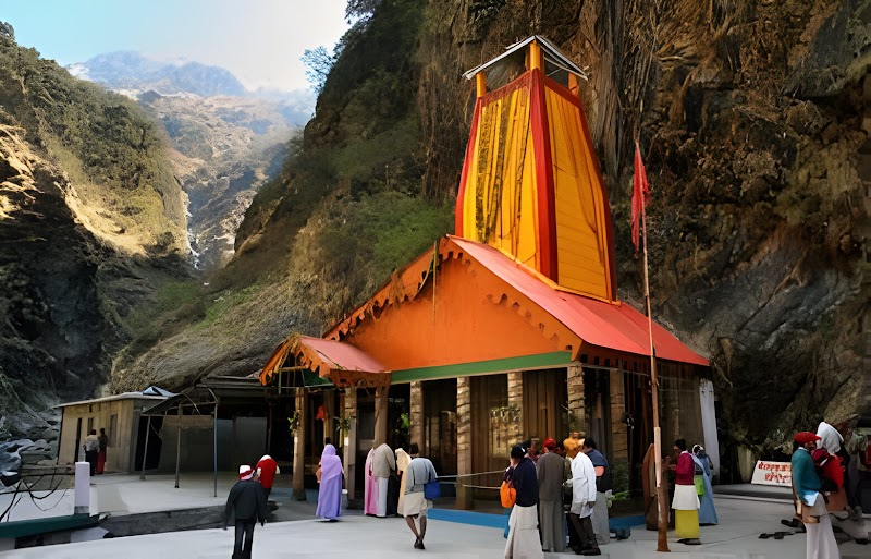 Southern Travels Pvt. Ltd - Seshadripuram, Bengaluru - Southern Travels Pvt. Ltd - Seshadripuram, Bengaluru, No. 113, Opp: Sanman Hotel Police Station 3, Subedar Chatram Rd, near Sheshadri puram, VV Giri Colony, Seshadripuram, Bengaluru, Karnataka 560020, India