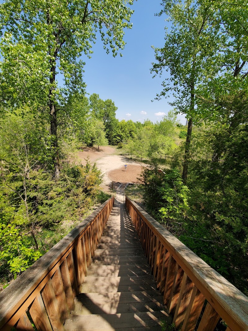 Bryant Lake Regional Park - Bryant Lake Regional Park 6800 Rowland Rd, Eden Prairie, MN 55344, USA