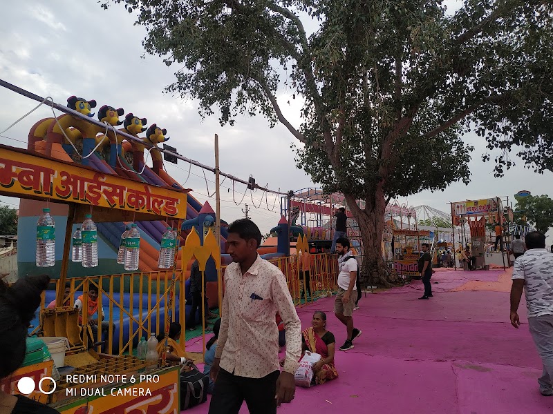 Pushkar Camel Safari - Pushkar Camel Safari, Ajmer - Nagaur Rd, opp. Civil Court, near Railway Patak , Pushkar, Pushkar, Rajasthan 305022, India