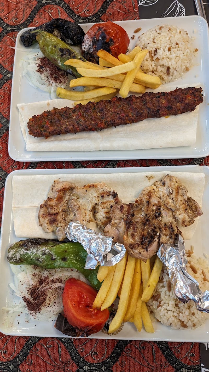 Arasta Cafe & Restaurant - Arasta Cafe & Restaurant, Sultan Ahmet, Kabasakal Cd. No:22, 34122 Fatih/İstanbul, Türkiye