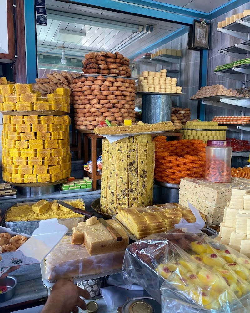Guru Sweet Mart - Guru Sweet Mart, Shop No: 1, Devaraja Market Building, Near K.R. Circle, Sayyaji Rao Rd, Devaraja Mohalla, Shivarampet, Mysuru, Karnataka 570001, India
