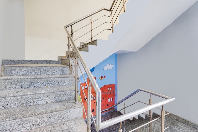 Hotel O by OYO Lemonade - Hotel O by OYO Lemonade Rz-20F, Syndicate market, Palam Colony, Raj Nagar II Extension, Palam, Delhi, 110077, India