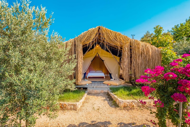 Kaş Joy Glamping - Kaş Joy Glamping Andifli, ÇETİKLİ KÜME EVLERİ NO:1/7, 07580 Kaş/Antalya, Türkiye