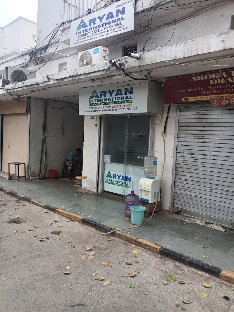 ARYAN INTERNATIONAL-International Courier Service in Connaught Place-CP - ARYAN INTERNATIONAL-International Courier Service in Connaught Place-CP Stall no.40, Shankar Market, Connaught Ln, opp. Mayur Bhawan, Connaught Lane, Connaught Place, New Delhi, Delhi 110001, India