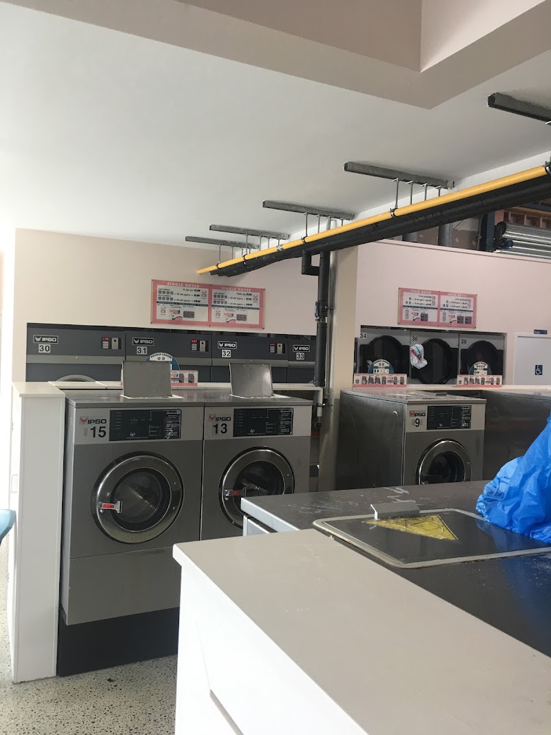Tendercare Laundry - Tendercare Laundry 10 Ti Street, Victoria, Rotorua 3010, New Zealand