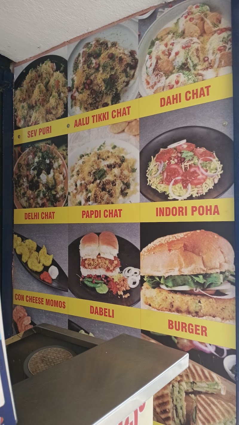 INDORI POHA MUMBAI VADA PAV - INDORI POHA MUMBAI VADA PAV 346-23, Adugodi Main Rd, Koramangala 8th Block, Koramangala, Bengaluru, Karnataka 560095, India