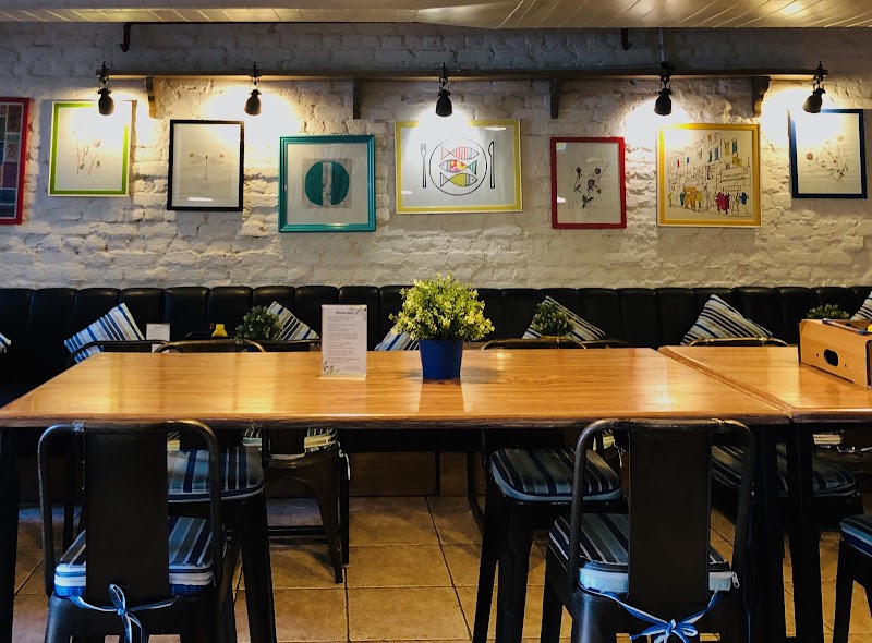 Another Fine Day Cafe - Another Fine Day Cafe Level 1, South Point Mall, Golf Course Rd, DLF Phase 5, Sector 53, Gurugram, Haryana 122011, India