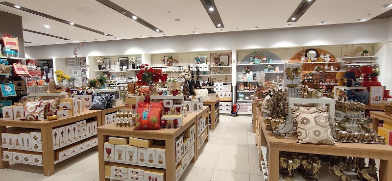 Gaur City Mall - Gaur City Mall Greater Noida W Rd, Gaur City 1, Sector 4, Greater Noida, Ghaziabad, Uttar Pradesh 201318, India