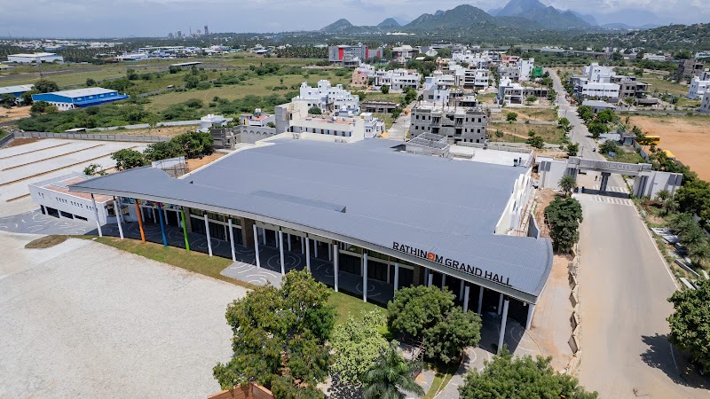 Alfaa PEB Limited - The Only Panel Manufacturer in All Four Corners of India - Alfaa PEB Limited - The Only Panel Manufacturer in All Four Corners of India, Land No -27, Ring Rd Number 2, near Nagpur Golden Transport, Gogaon, Raipur, Chhattisgarh 493221, India