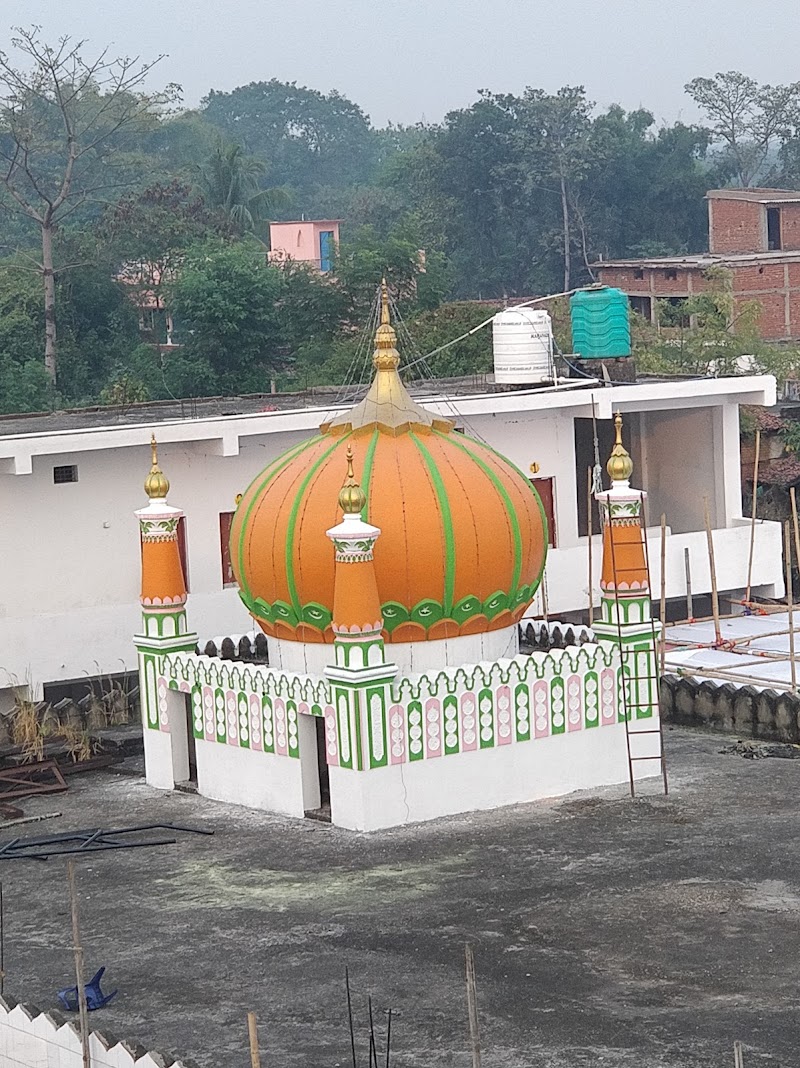 Hazrat Baba Sayyad Insaan Ali Shah R.A. Dargah - Hazrat Baba Sayyad Insaan Ali Shah R.A. Dargah 593H+P6X, Lutra Sharif, Chhattisgarh 495559, India