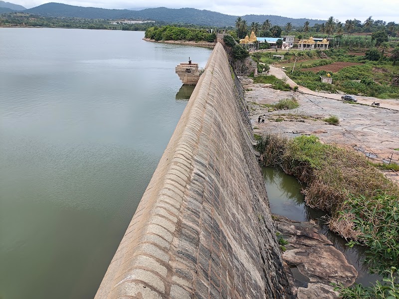 Srinivas sagar dam - Srinivas sagar dam, FJ2G+WJ6, Chikkaballapur, Bandammanahalli, Karnataka 561211, India