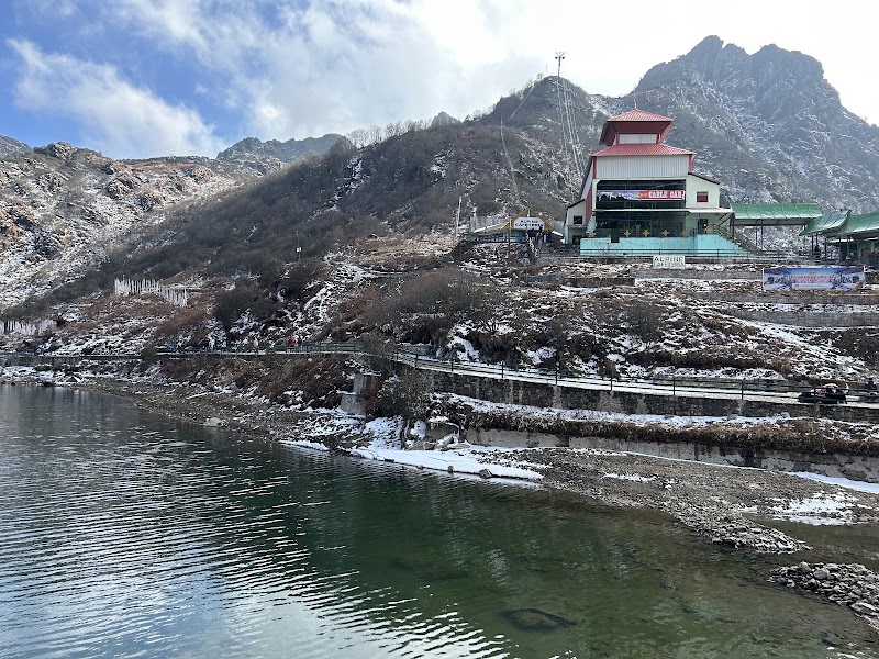 Tsomgo Lake View Point/ Changu Lake - Tsomgo Lake View Point/ Changu Lake, Changu Lake - Nathula Pass, 9QCC+XP3, Road, Sikkim 737102, India