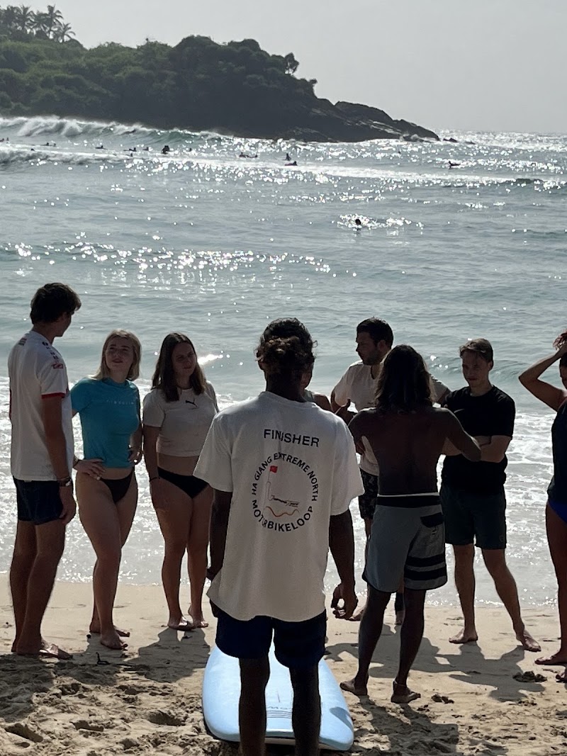 HIRIKETIYA LIYO 🍀 surf school - HIRIKETIYA LIYO 🍀 surf school Hiriketiya Beach Rd, Dickwella 81200, Sri Lanka