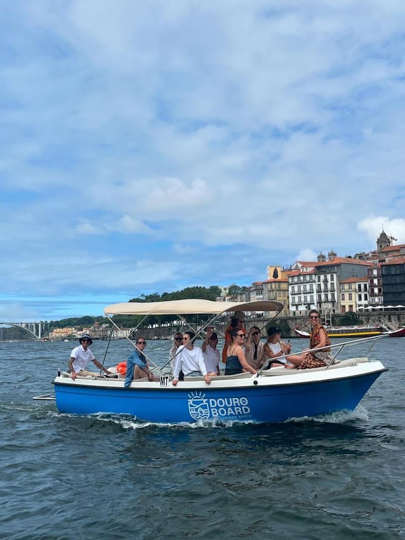 Douro In Board - Douro In Board, R. do Ouro 180, 4150-180 Porto, Portugal