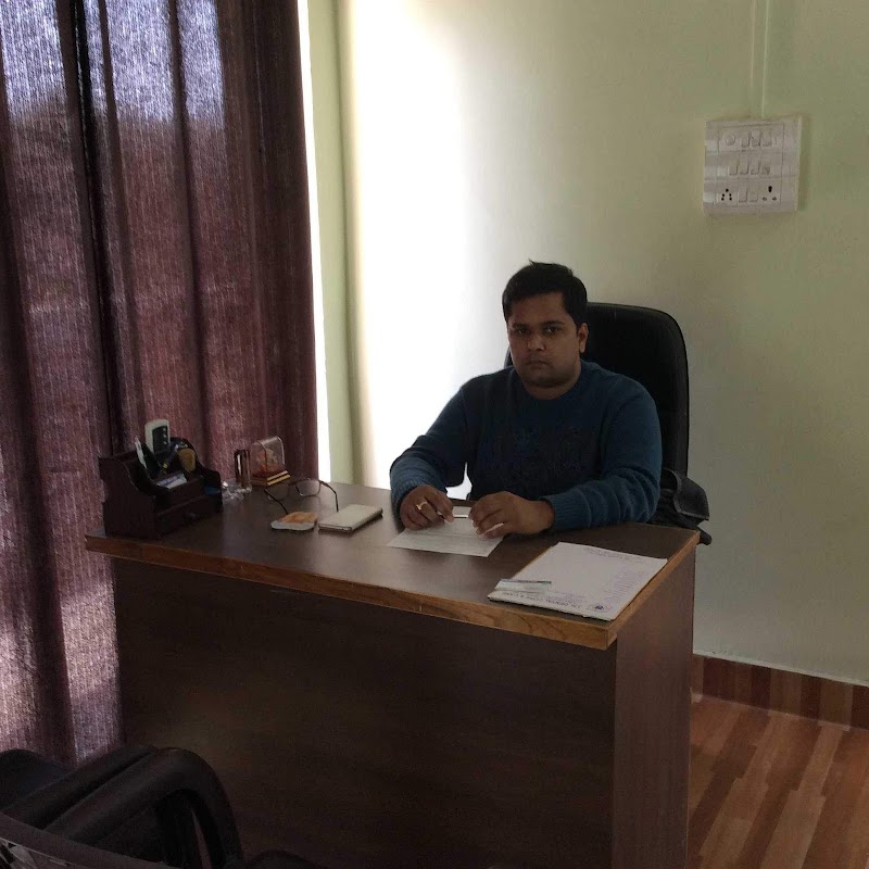 JN Dental Clinic - JN Dental Clinic, J.N.DENTAL CURE & CARE, MADHYANAGRI CHOWK, near RADHAKRISHNA MANDIR, Juni Line, Bilaspur, Gol Bazar, Chhattisgarh 495001, India