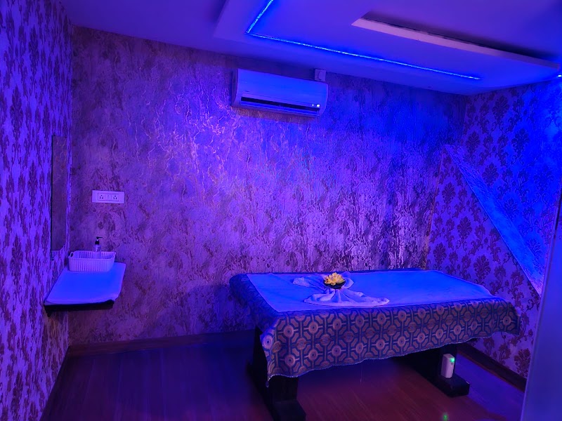 SOUL BODY SPA - SOUL BODY SPA, 1st Floor, Daffodils Society, above Pankaj Mart, near Crazy Chessy, Sakore Nagar, Viman Nagar, Pune, Maharashtra 411014, India