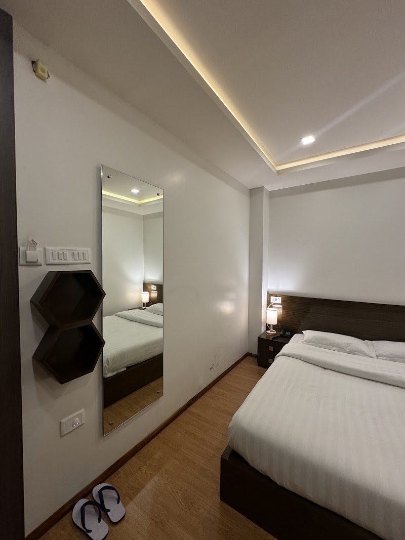 Fratelli Guest House - Fratelli Guest House, Upper, near Loreto Convent School, Dhankheti, Lachumiere, Shillong, Meghalaya 793001, India