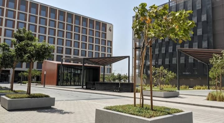 Dubai Hills Estate Business Park 4 - Dubai Hills Estate Business Park 4, 464Q+8Q7 - Al Khail Rd - Hadaeq Sheikh Mohammed Bin Rashid - Al Quoz - Dubai - United Arab Emirates