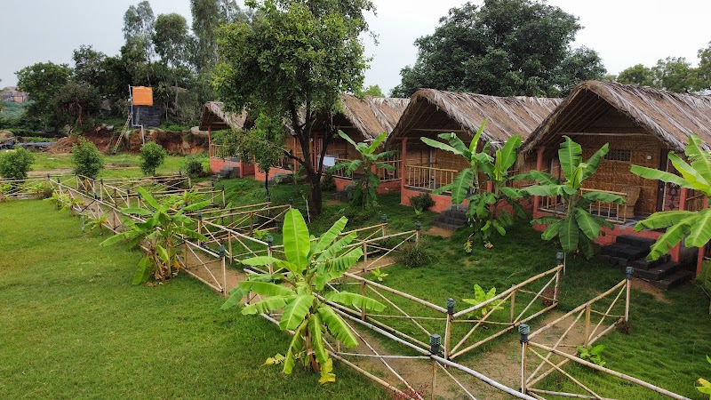 Waterfall Guesthouse - Waterfall Guesthouse 273 Sanapur, State Highway 13, Hampi, Sanapur, Karnataka 583234, India