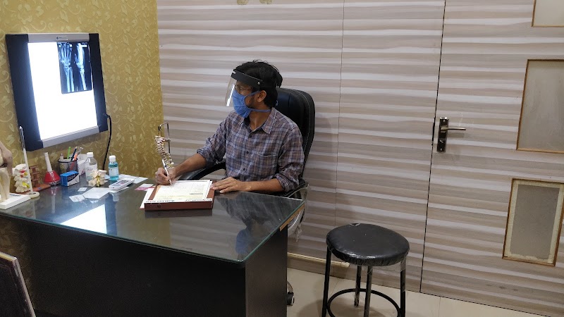 DR MANVENDRA JANGHEL BONE, JOINT & ARTHRITIS CLINIC - DR MANVENDRA JANGHEL BONE, JOINT & ARTHRITIS CLINIC, Shop No-26, Housing board complex, New Bus Stand, Pendarvani, Durg, Chhattisgarh 491001, India
