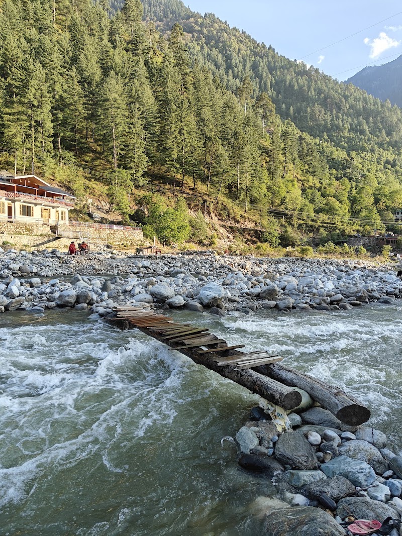 Sneha River view Homestay - Sneha River view Homestay Sneha Homestay (riverview, Nagini, Sharchi, Himachal Pradesh 175123, India