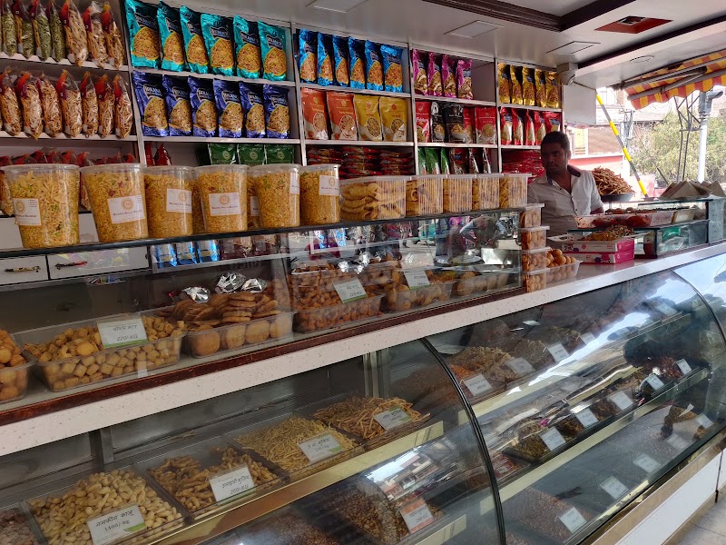 Bikaner Bhujia Bhandar - Bikaner Bhujia Bhandar, Station Rd, Satta Bazaar, Kote Gate, Bikaner, Rajasthan 334001, India