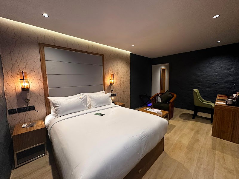 Viceroy Luxury Mountain Resort & Spa - Viceroy Luxury Mountain Resort & Spa 11/25, Ellackal -Pottankad Rd, Uppar Nirappu, Thekkumkanam, Kerala 685565, India