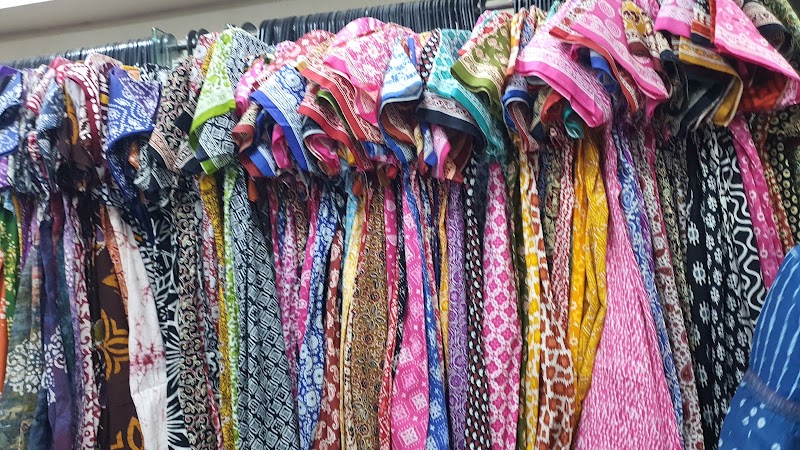 The Batik Shop - The Batik Shop Shop no N 20-21, Wing-A, Elco Arcade, Hill Rd, Bandra West, Mumbai, Maharashtra 400050, India