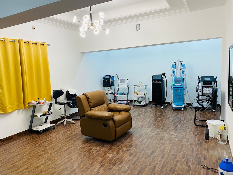 OFY Clinics - OFY Clinics, beside City Center Mall, Sector 1, Devendra Nagar, Raipur, Chhattisgarh 492009, India