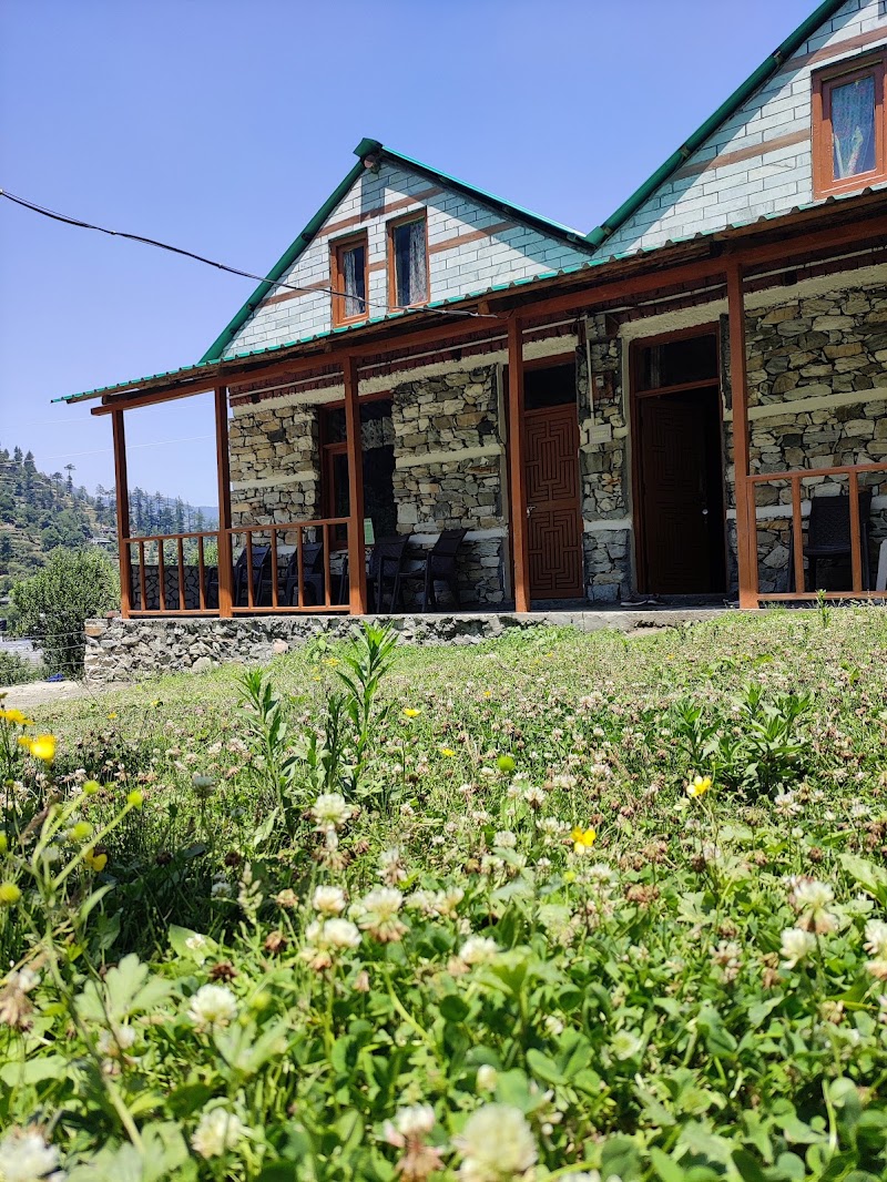 Apple Tree cottages jibhi - Apple Tree cottages jibhi, Sainj - Ani - Banjar - Aut Rd, Bini, Rashala, Himachal Pradesh 175123, India