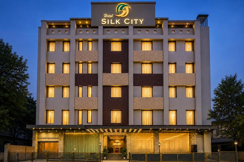 Hotel Silk City