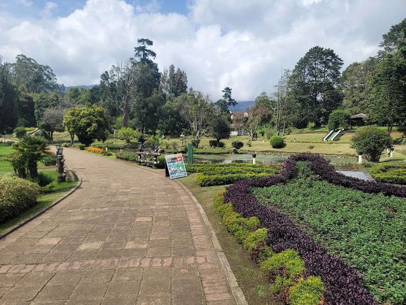 Bus Stand - Nuwara Eliya - Bus Stand - Nuwara Eliya, XQC8+RR5, Nuwara Eliya 22200, Sri Lanka